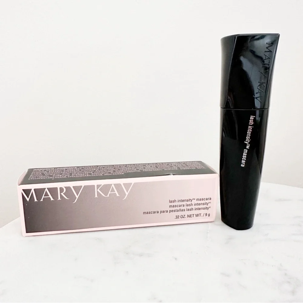NEW Mary Kay Lash Intensity Mascara Black .32oz